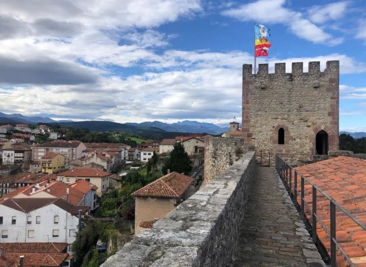 Castillo del Rey, Spain